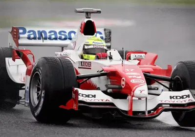 Toyota torna in Formula 1 dopo 15 anni: ecco la sua storia prima dell'accordo con Haas