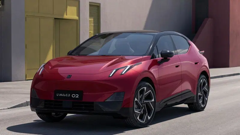 Lynk &amp; Co: arriva la 02, una elettrica pura fatta per l'Europa 