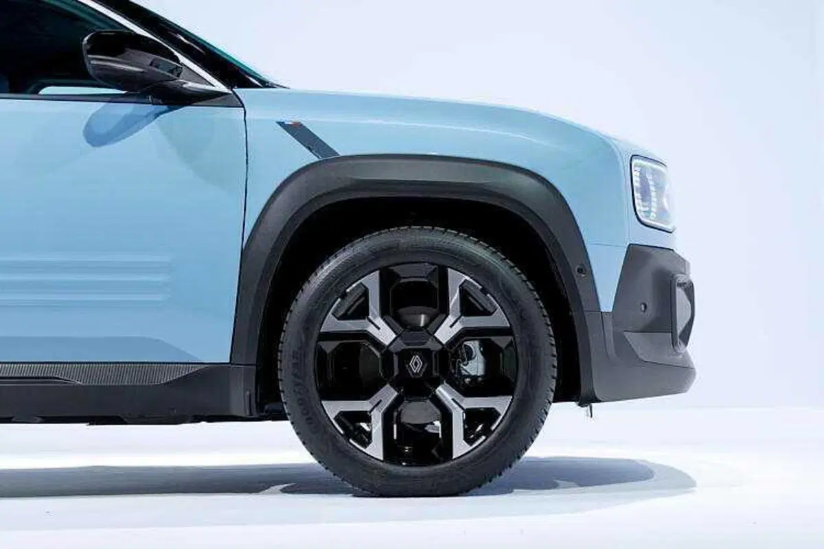 Renault 4 E-tech Electric: debutta a Parigi 2024 la B-Suv più nostalgica che c'è  (17)
