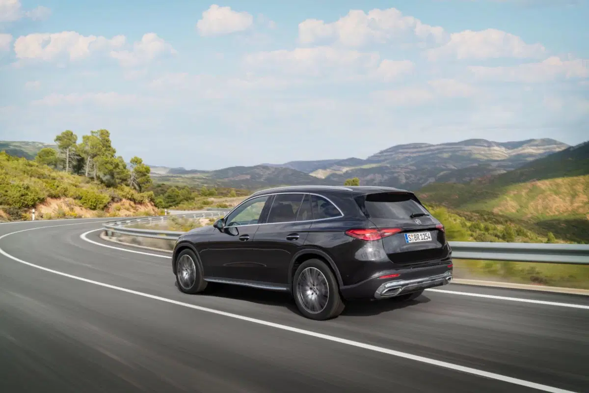 Mercedes GLC 2024: motorizzazioni, allestimenti e optional. Guida all’acquisto (37)