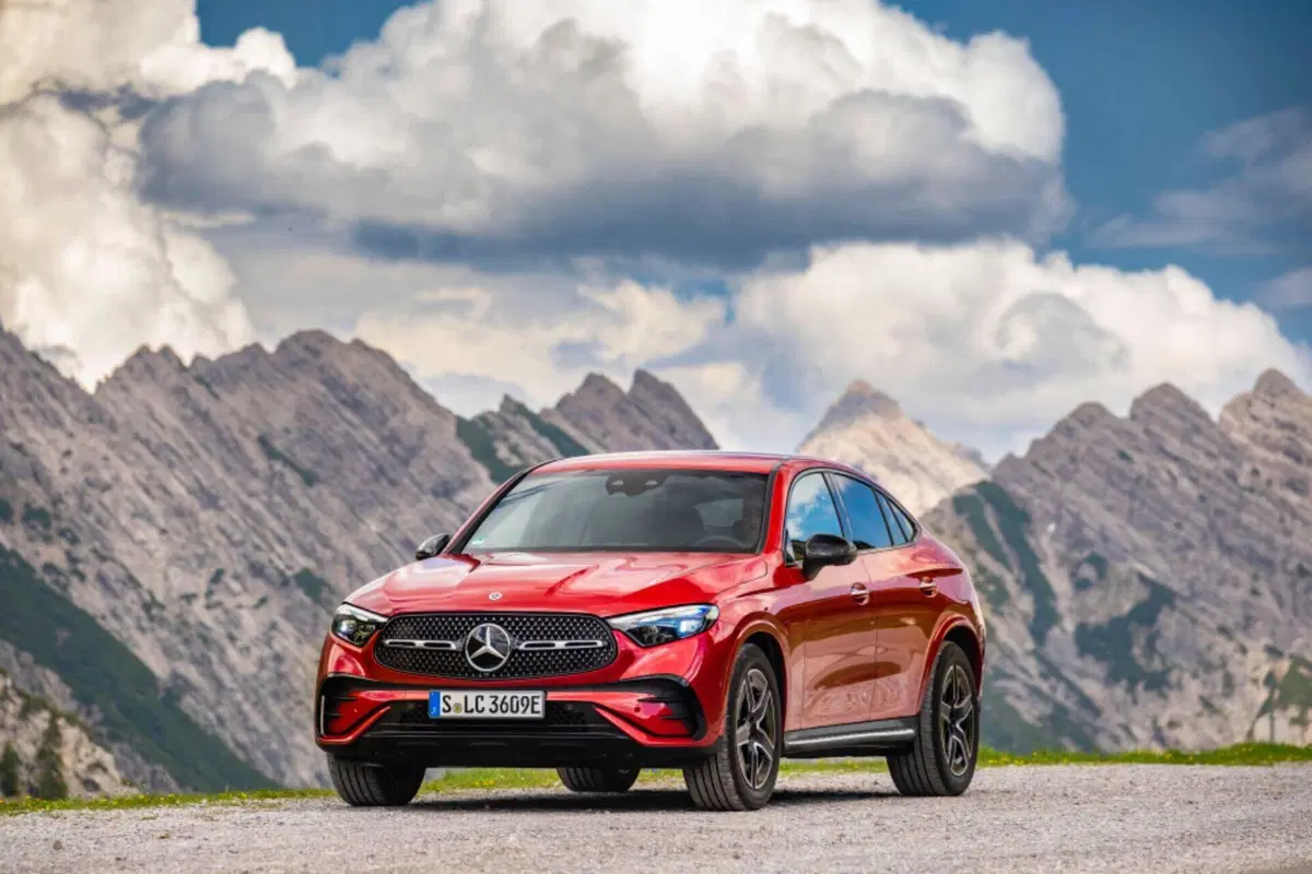 Mercedes GLC 2024: motorizzazioni, allestimenti e optional. Guida all’acquisto (91)
