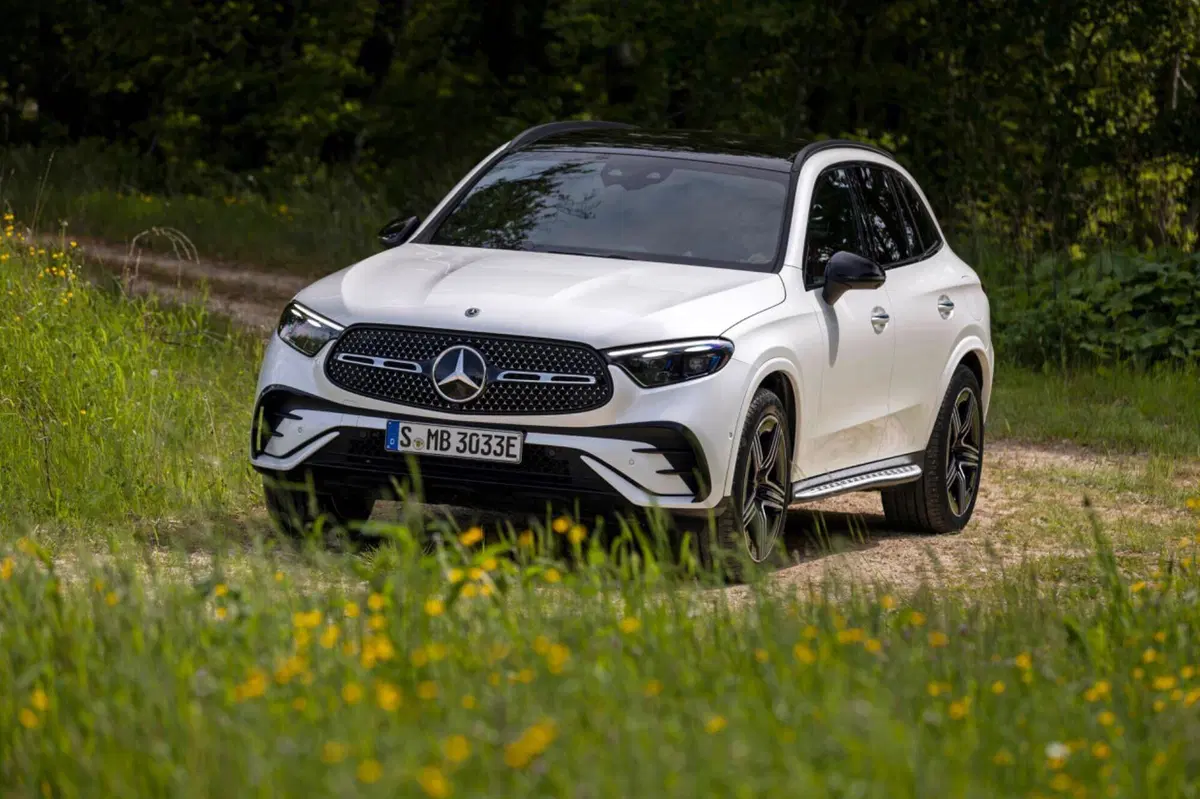 Mercedes-Benz GLC 2024: motorizzazioni, allestimenti e optional. Guida all’acquisto (4)
