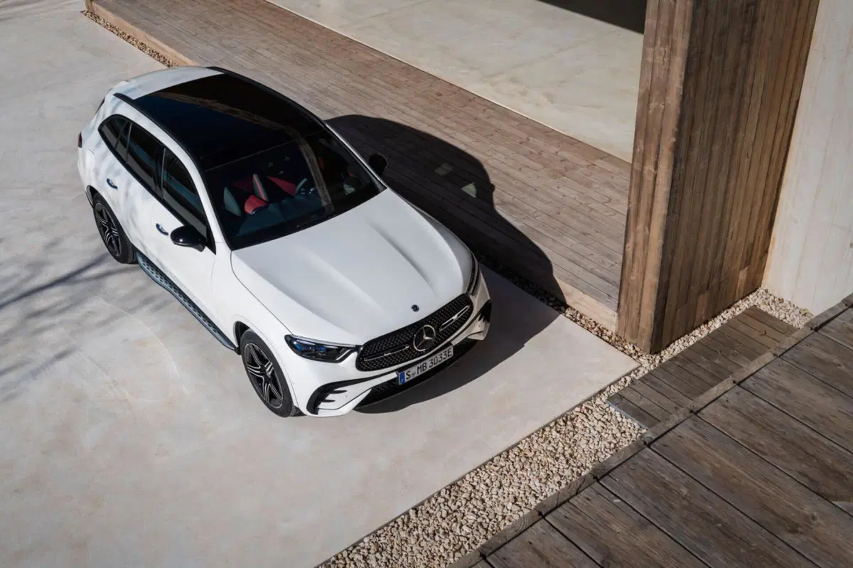Mercedes-Benz GLC 2024: motorizzazioni, allestimenti e optional. Guida all’acquisto (17)