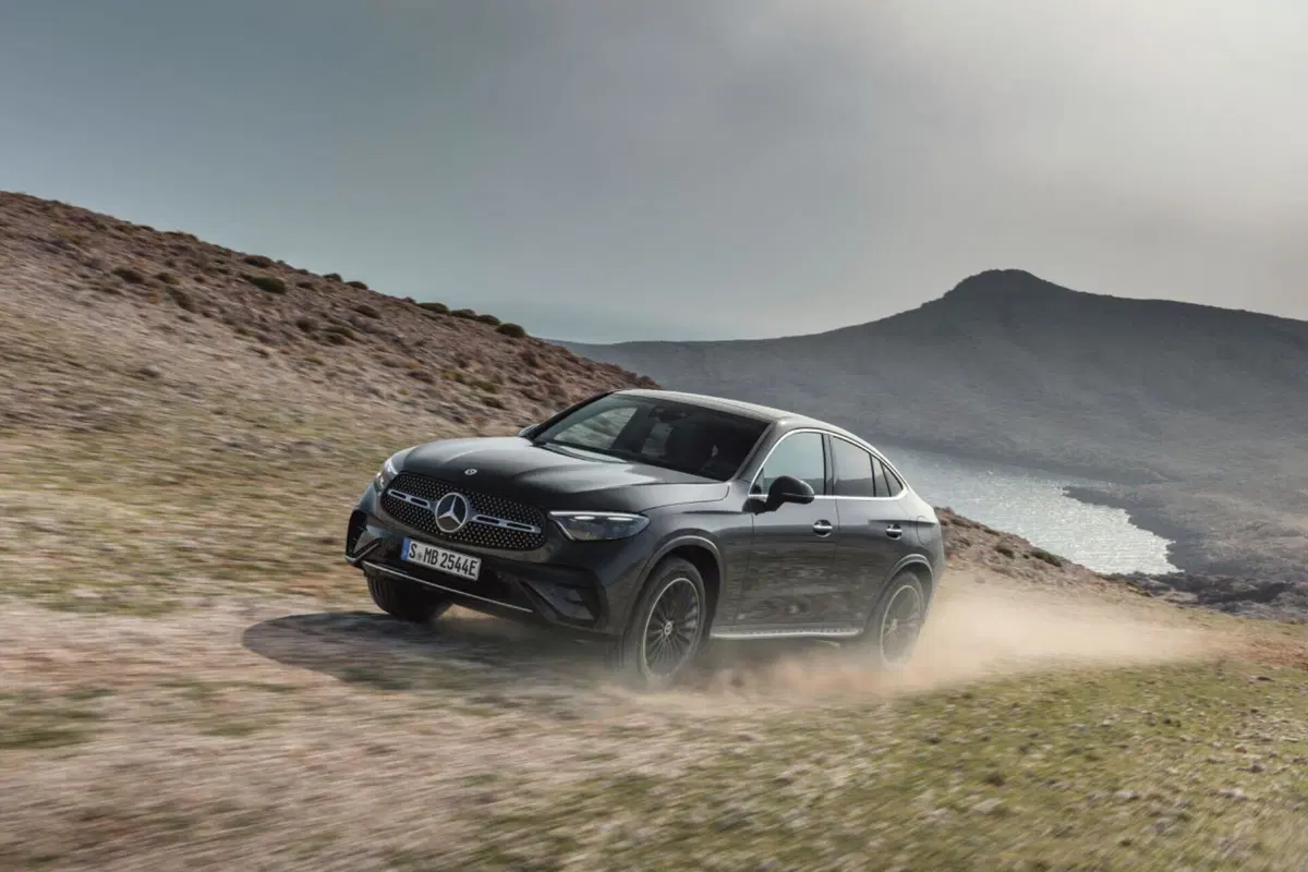 Mercedes-Benz GLC 2024: motorizzazioni, allestimenti e optional. Guida all’acquisto (44)