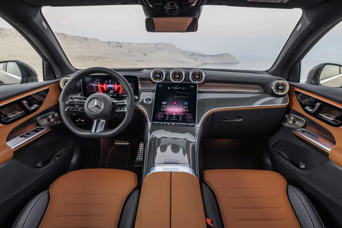 Mercedes-Benz GLC 2024: motorizzazioni, allestimenti e optional. Guida all’acquisto (52)