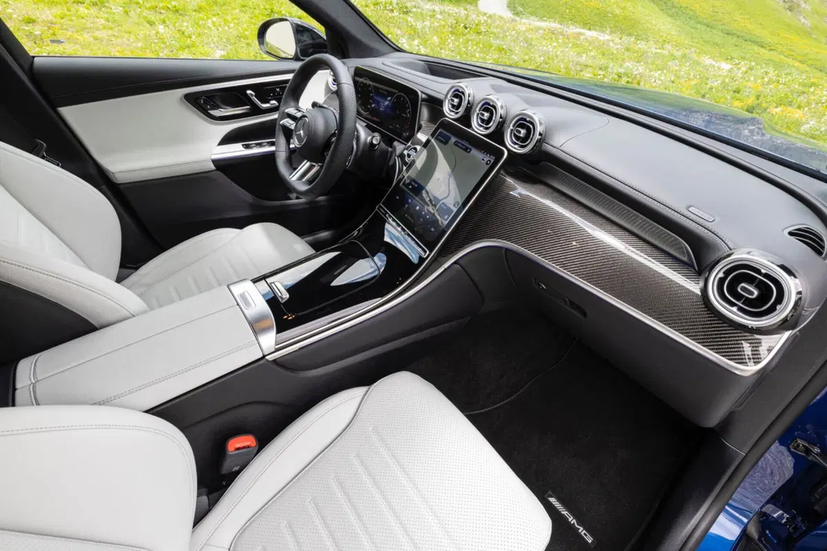 Mercedes-Benz GLC 2024: motorizzazioni, allestimenti e optional. Guida all’acquisto (67)