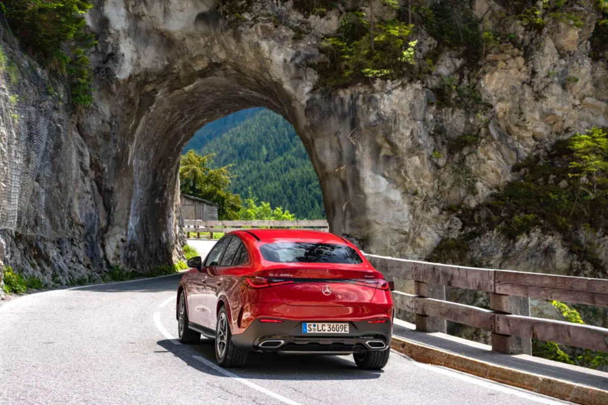 Mercedes-Benz GLC 2024: motorizzazioni, allestimenti e optional. Guida all’acquisto (79)