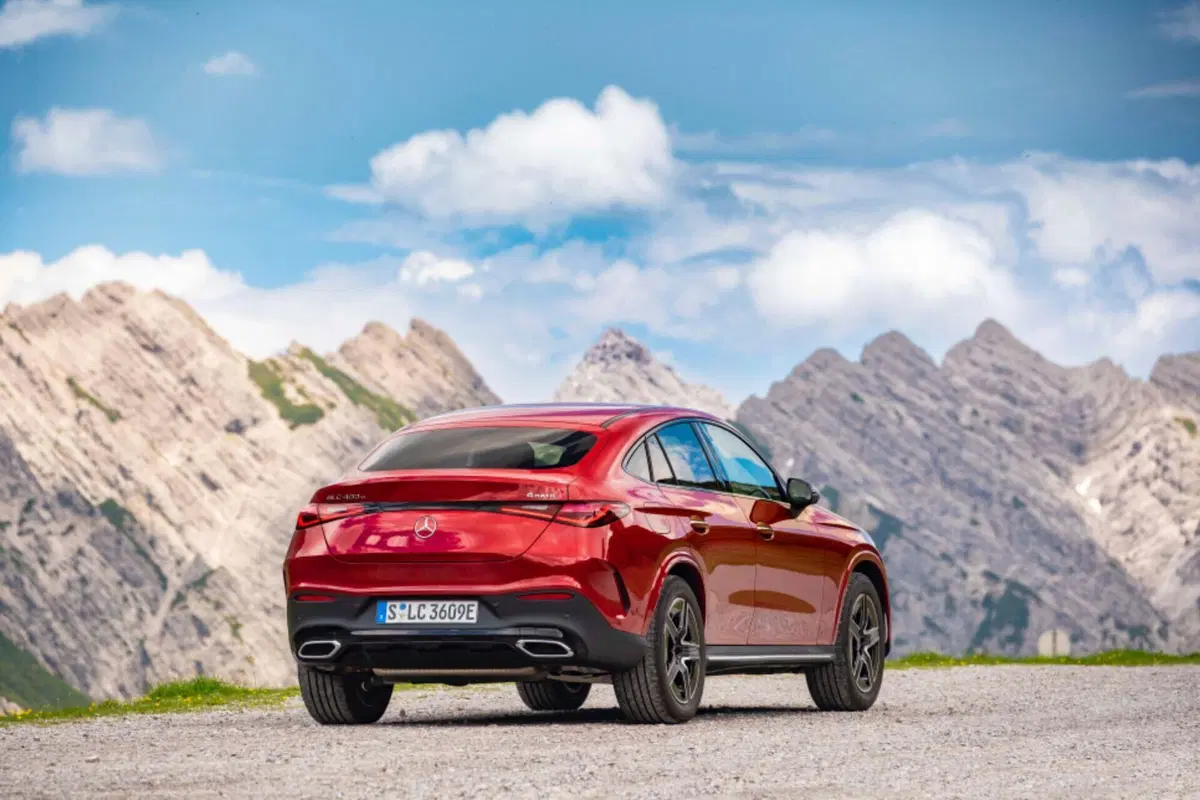 Mercedes-Benz GLC 2024: motorizzazioni, allestimenti e optional. Guida all’acquisto (81)