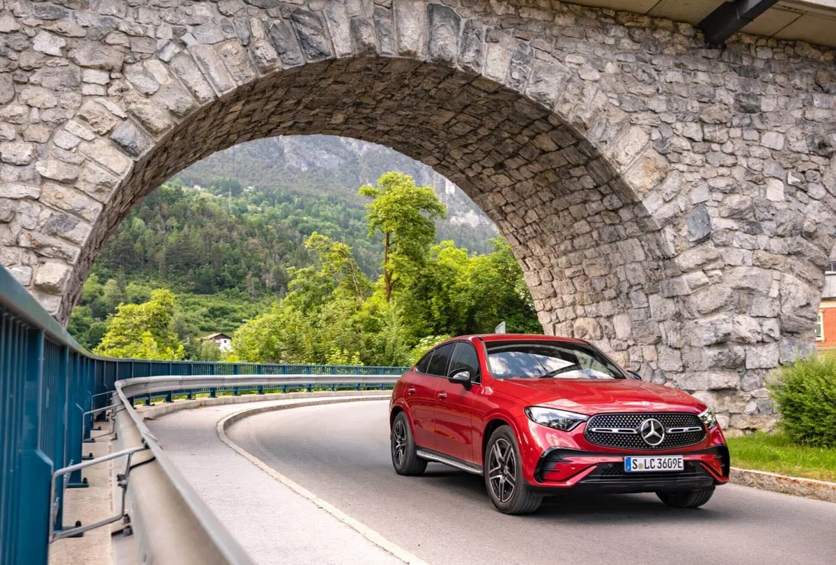 Mercedes-Benz GLC 2024: motorizzazioni, allestimenti e optional. Guida all’acquisto (83)