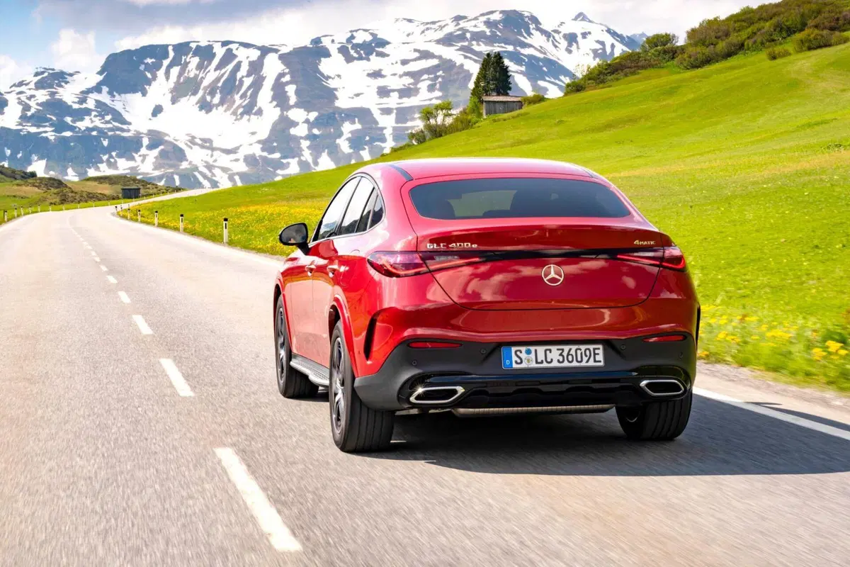 Mercedes-Benz GLC 2024: motorizzazioni, allestimenti e optional. Guida all’acquisto (85)