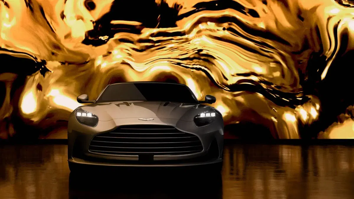 Aston Martin DB12: la saga di James Bond continua con la Goldfinger Edition  (3)