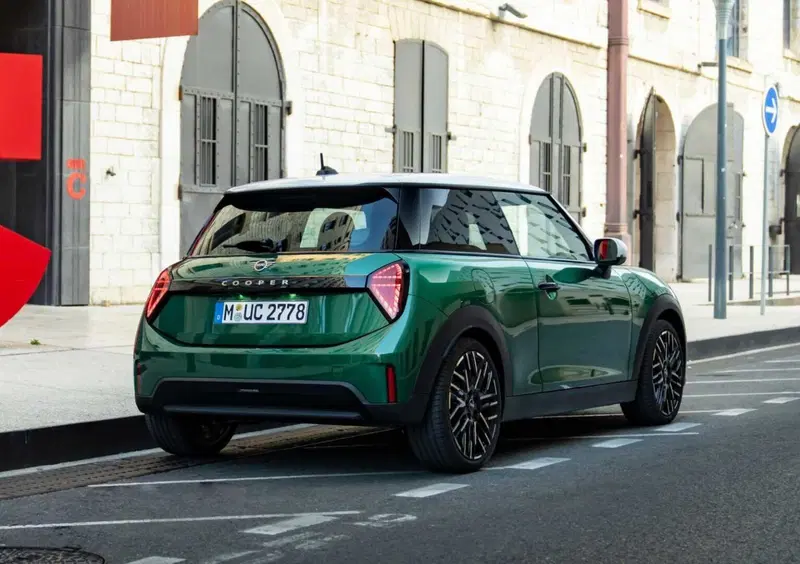 MINI Mini (4)