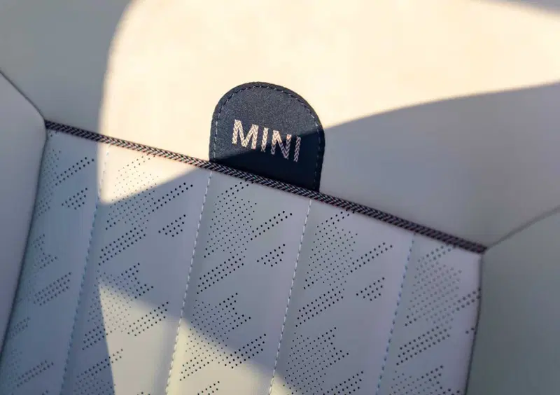 MINI Mini (15)