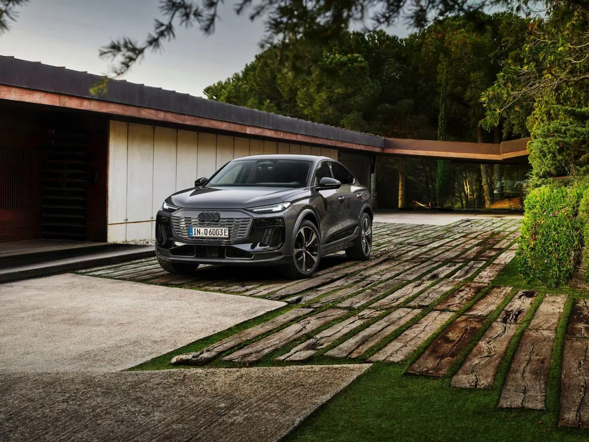 Audi: arriva la Q6 Sportback elettrica a Parigi 2024 con più di 650 km di autonomia (7)