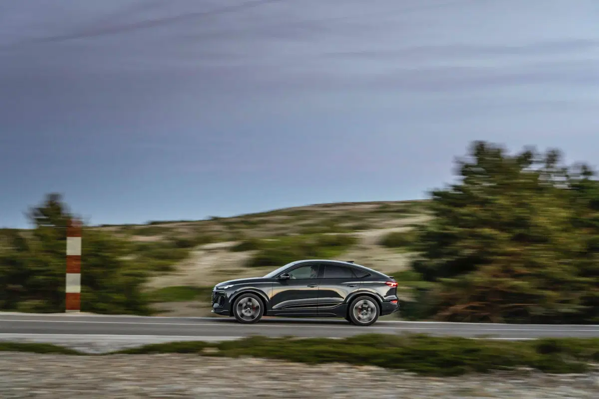 Audi: arriva la Q6 Sportback elettrica a Parigi 2024 con più di 650 km di autonomia (20)