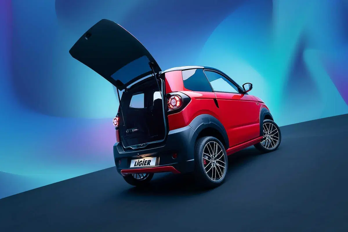 Ligier: due anteprime mondiali a Parigi 2024 per la mobilità leggera [VIDEO] (3)