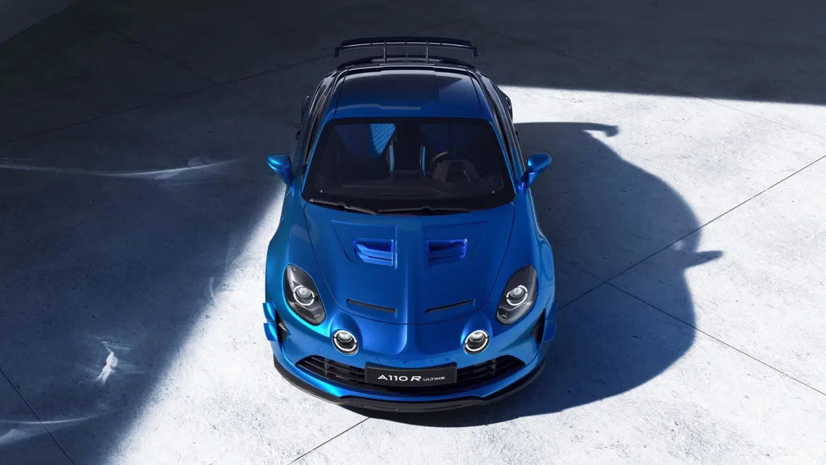 Alpine A110 R Ultime, la più potente al Salone di Parigi 2024 (3)