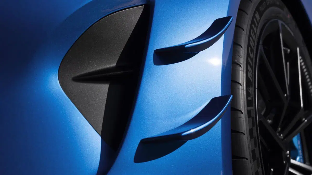 Alpine A110 R Ultime, la più potente al Salone di Parigi 2024 (14)