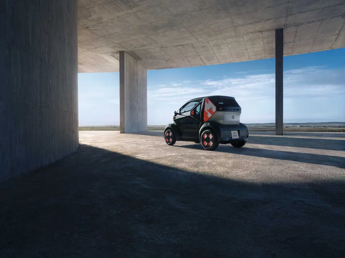 Mobilize Duo a Parigi 2024: la nuova Twizy arriva in Italia a 9.900 euro (21)