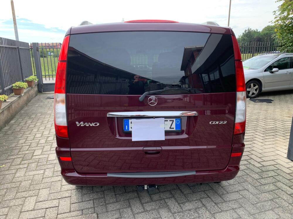 Mercedes-Benz Viano usata a Milano (5)