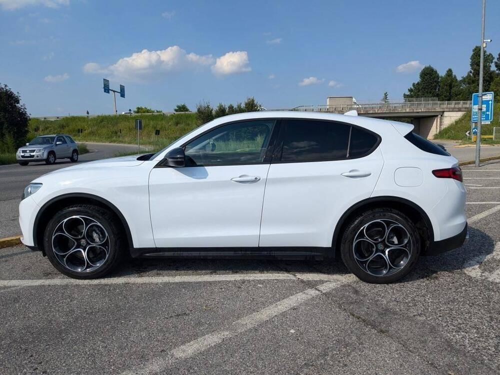 Alfa Romeo Stelvio usata a Mantova (2)