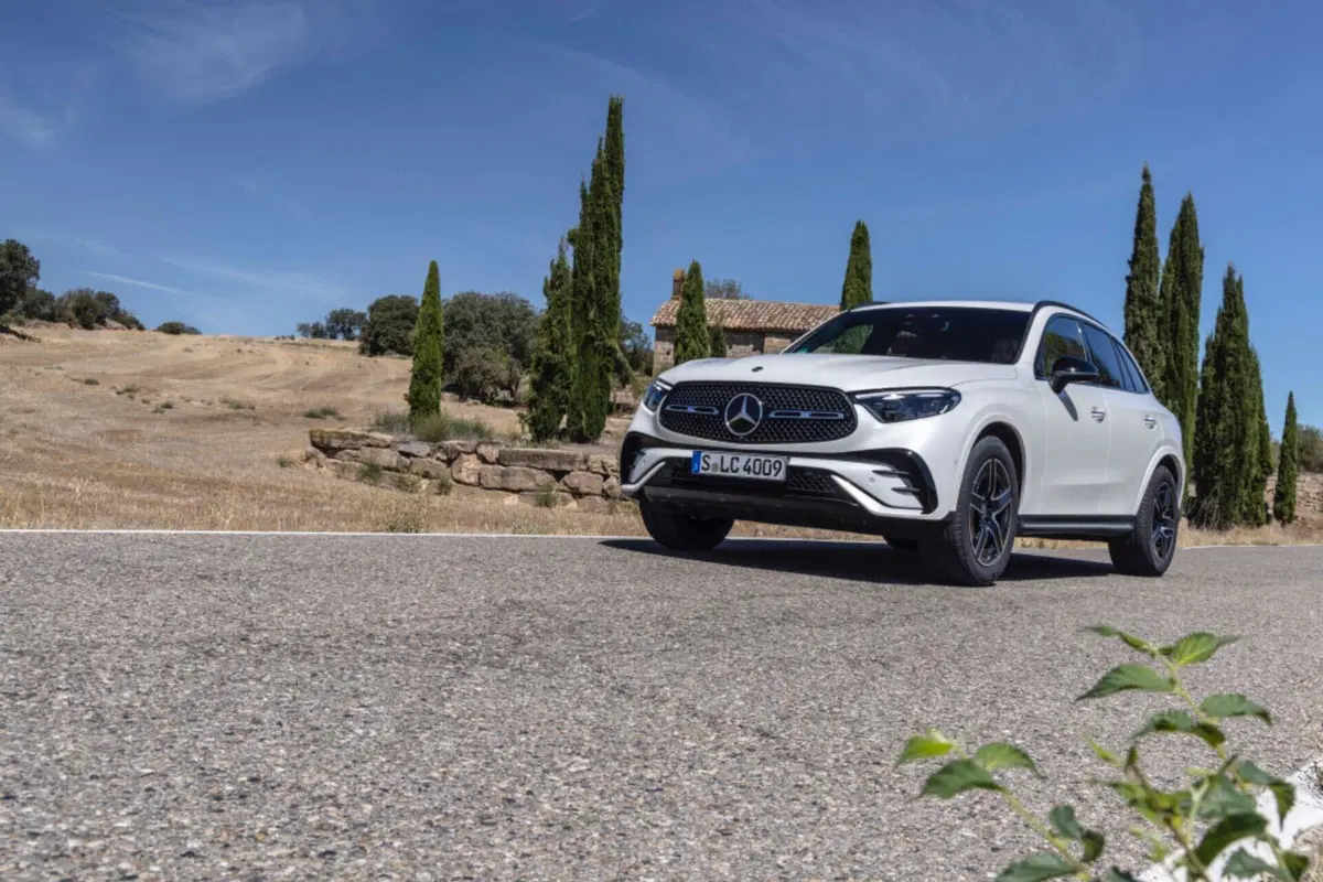 Mercedes GLC 2024: motorizzazioni, allestimenti e optional. Guida all’acquisto (11)