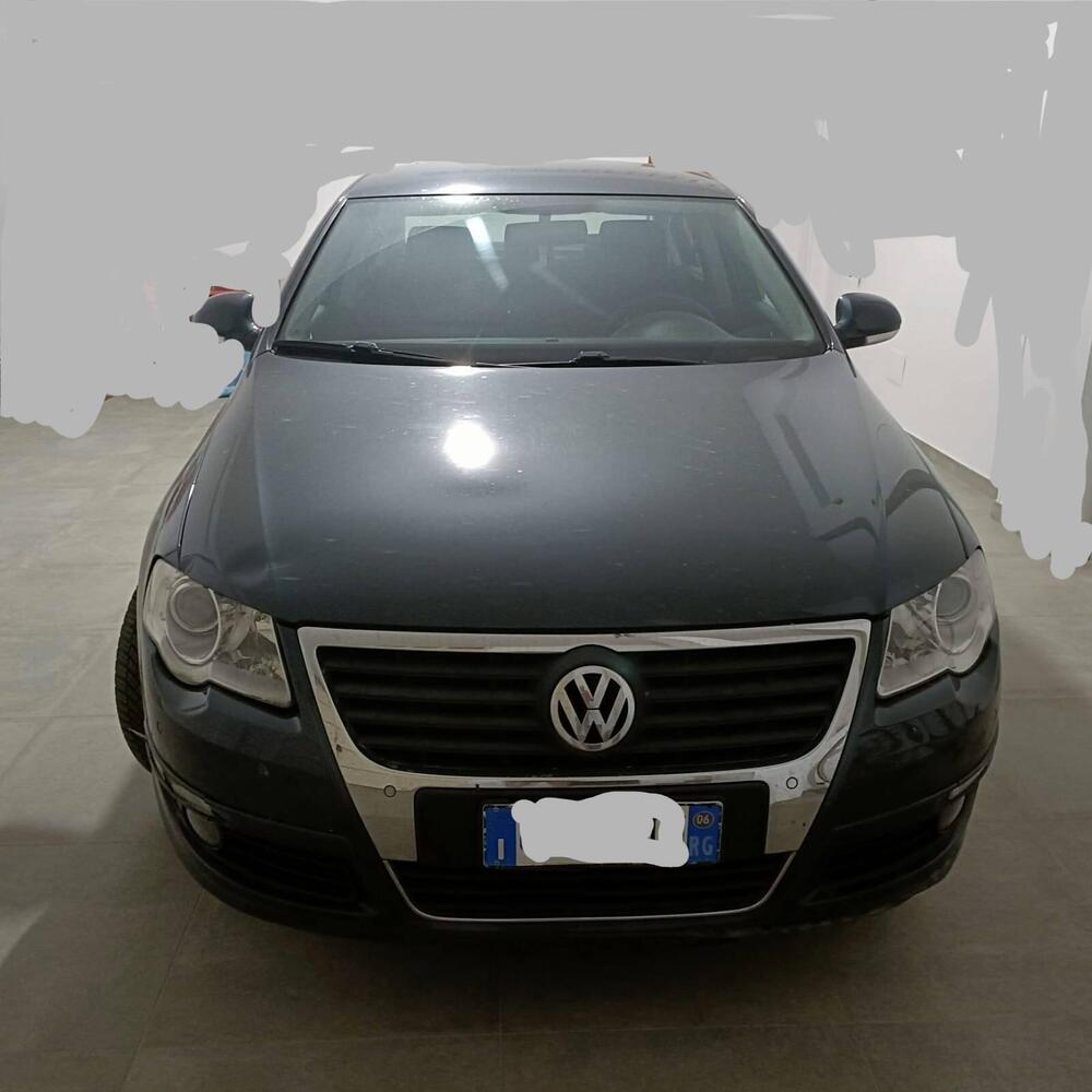 Volkswagen Passat usata a Ragusa