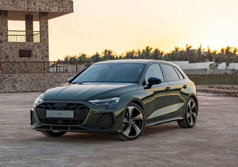 Audi A3 Sportback (2020-->>) (4)