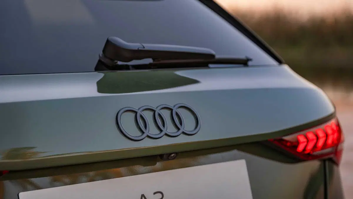 Audi A3 Sportback 35 TDI S tronic Identity Black (53)