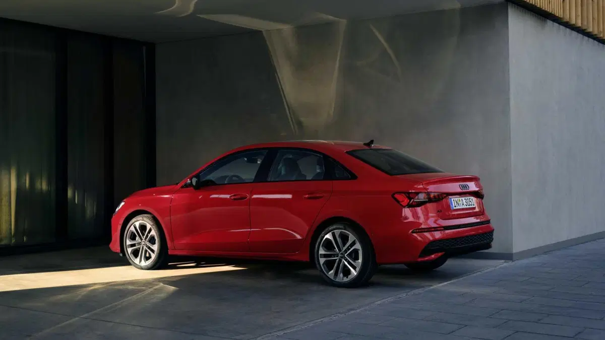 Audi A3 Sedan 35 TDI S tronic Business (21)