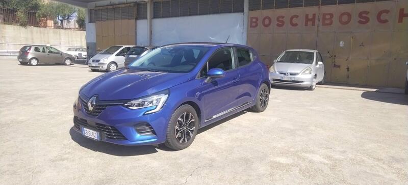 Renault Clio Blue dCi 85 CV 5 porte Zen del 2020 usata a Aprilia