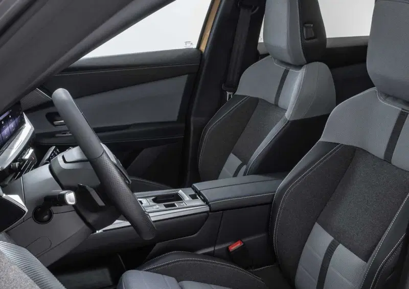 Opel Grandland (12)