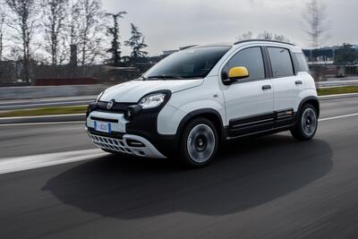 FIAT Panda, la best-seller &egrave; in crisi: stop alla fabbrica