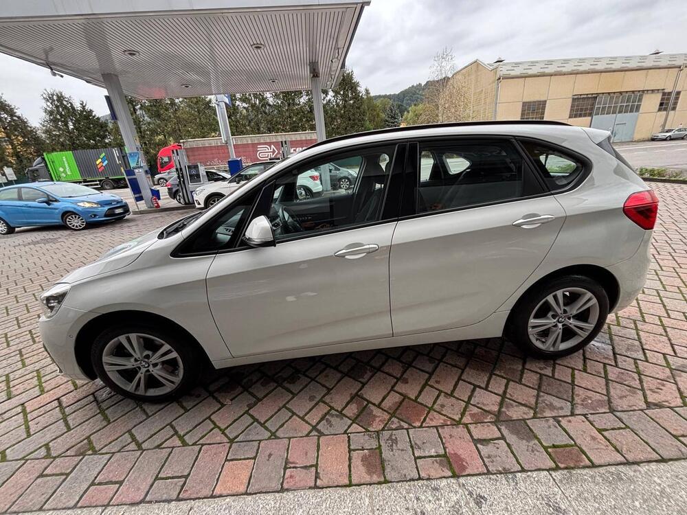 BMW Serie 2 Active Tourer usata a Lecco (6)