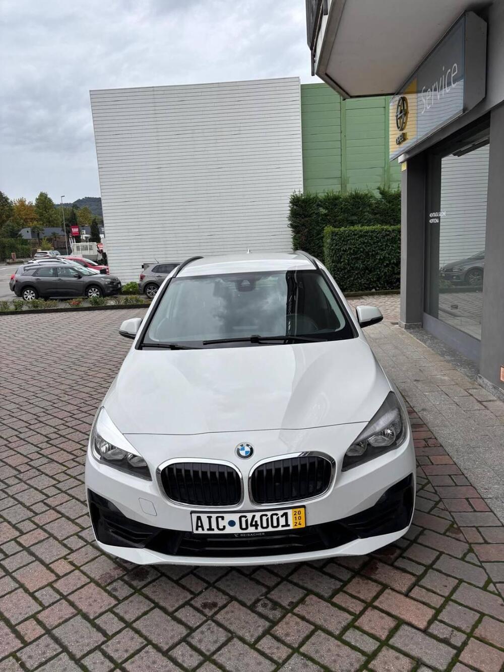 BMW Serie 2 Active Tourer usata a Lecco (10)