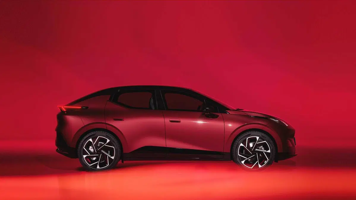 Lynk & Co 02 (4)