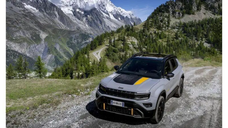 Jeep Avenger 4xe The North Face Edition. versione limitata