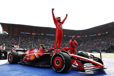 F1. GP Messico, Sainz domina: "Volevo vincere almeno un'altra volta per la Ferrari. Verstappen? Ero arrabbiato per il sorpasso" 