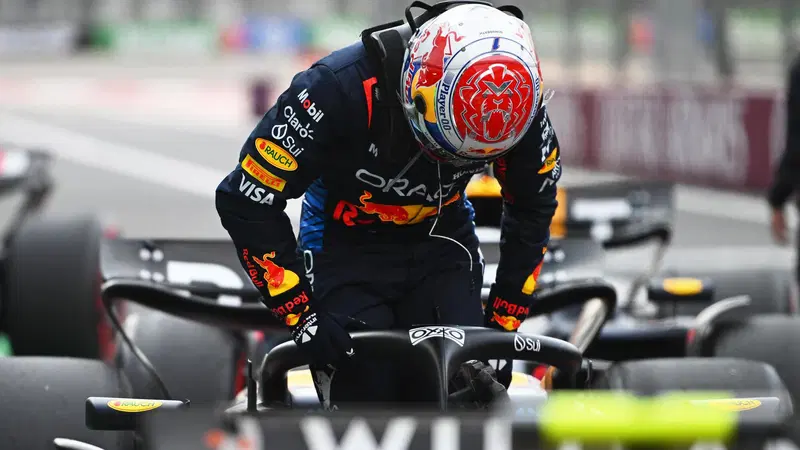 F1. GP Messico, Verstappen: "20 secondi di penalit&agrave;? Sono troppi ma non cambier&ograve; il mio modo di guidare"
