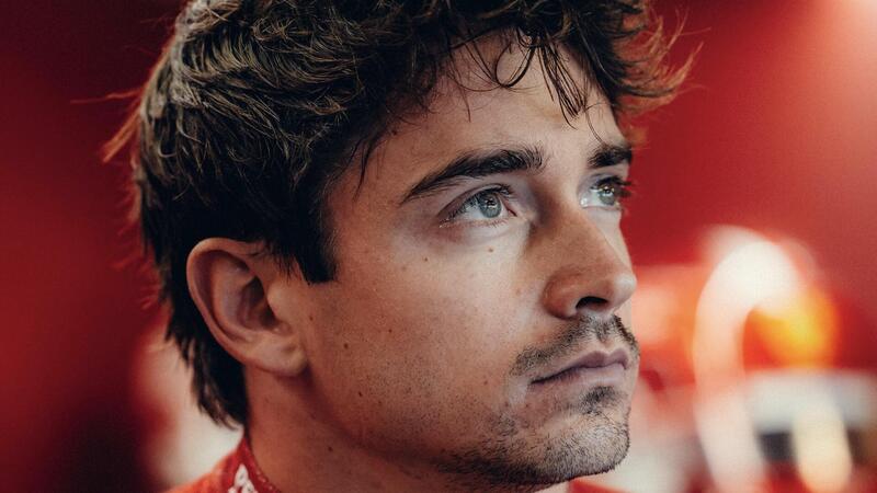 F1. Leclerc e la parolaccia nella conferenza stampa del Messico: &quot;Scusate, non voglio fare compagnia a Verstappen&quot;