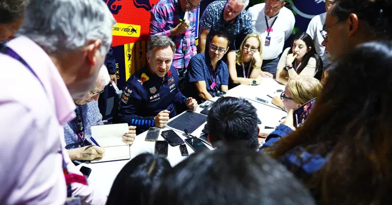 F1. Horner difende Verstappen sulla penalit&agrave; di 20 secodi: "Norris non avrebbe fatto lo stesso la curva andando fuori di pista"