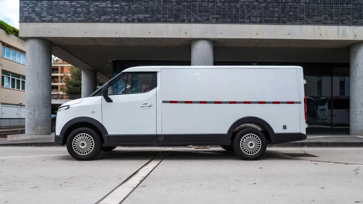 CENNTRO Logistar 260 (2024-->>) (4)