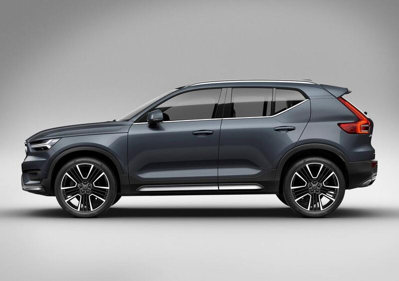 VOLVO Veicoli Commerciali XC40 (2020-->>) (5)