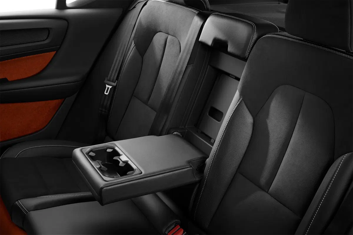 VOLVO Veicoli Commerciali XC40 XC40 N1 T2 Core auto (13)