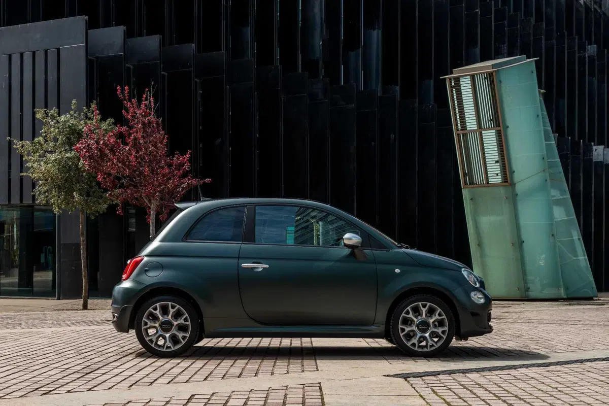 Fiat 500 1.0 hybrid Dolcevita 70cv (5)
