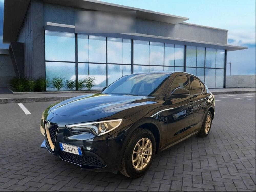 Alfa Romeo Stelvio usata a Milano (20)