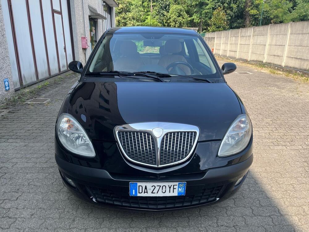 Lancia Ypsilon usata a Monza e Brianza (3)