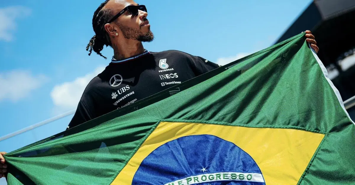F1. GP Brasile, Hamilton: "Emozionato di guidare la McLaren di Senna. Colpito dai progressi Ferrari"