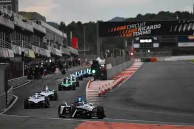Alluvione Valencia, la Formula E ha deciso di spostare i test pre-stagionali. Anche la MotoGP cambia location