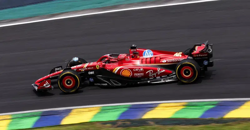  F1. Sprint GP Brasile, Ferrari non al passo della McLaren con Leclerc e Sainz: "Tanti errori dovuti al degrado delle gomme"